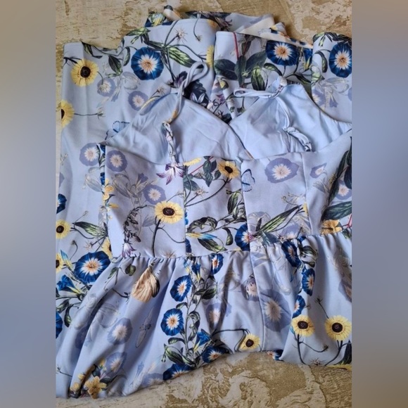 Floral Blue Sundress-Missing external and internal tags - Picture 6 of 9